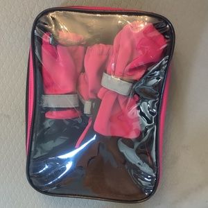 Canada Pooch soft shield boots size 3